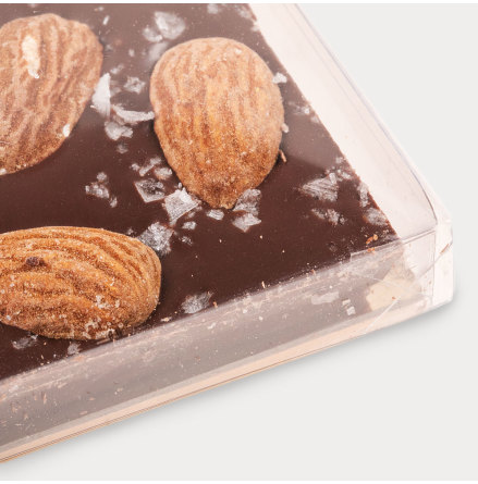 Mörk choklad sockerfri 70% med Mandel & Havssalt